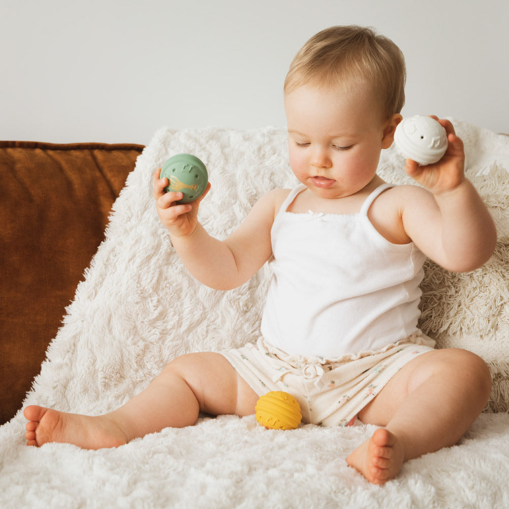 Sophie la girafe Natural Rubber Musical Balls