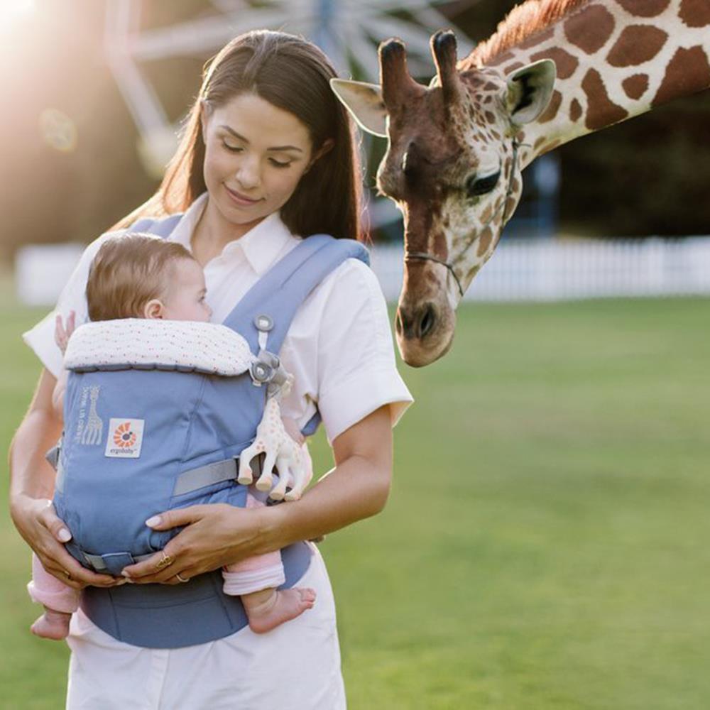 Ergobaby - 3 Position Adapt Carrier - Sophie la girafe Edition