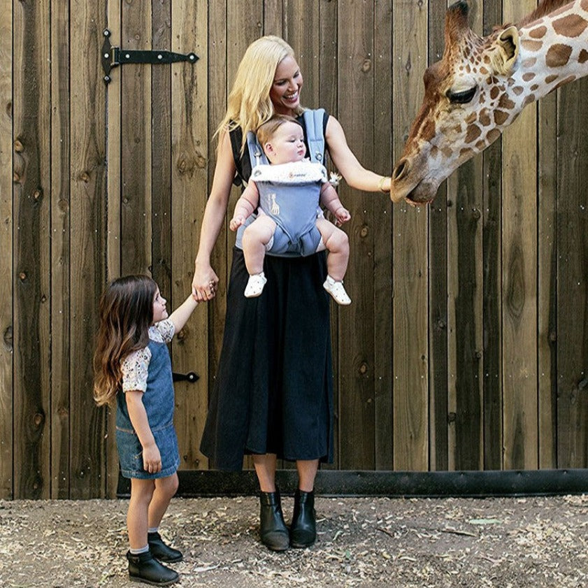 Ergobaby - 4 Position 360 Carrier - Sophie la girafe Edition