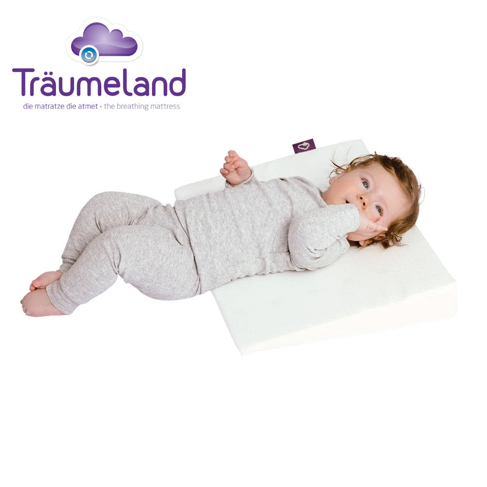 Traeumeland Care Wedge Cushion Maxi 55x35cm (6-18 months)