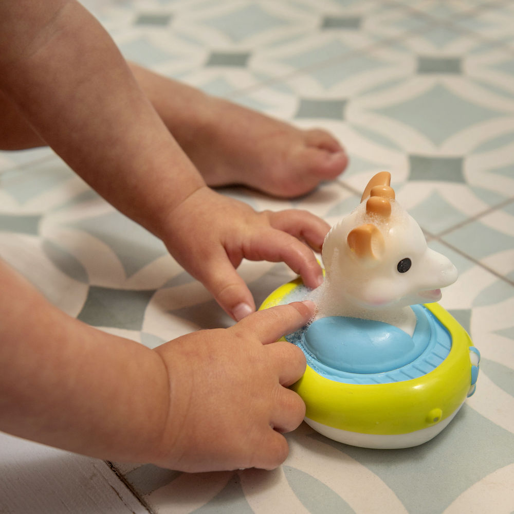 Sophie la girafe Bath Boat